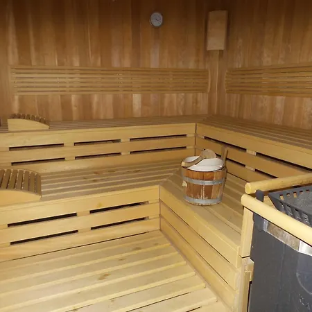 Appartement Strandnahe Fewo Mit 2 Schlafzimmern Und Balkon, Residenz Bel Vital Wohnung 45, Binz Binz